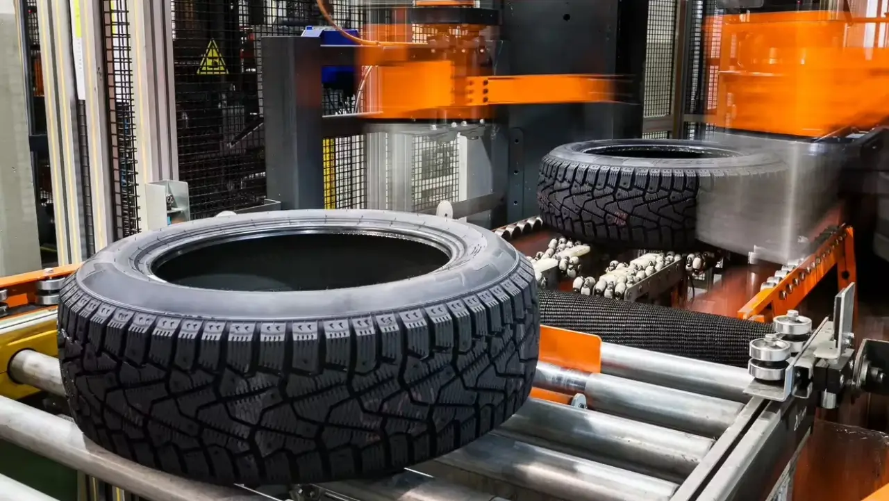 Usine pneus Oran - Double Star Tire avec El Hadj Larbi Industrie (SHLI)